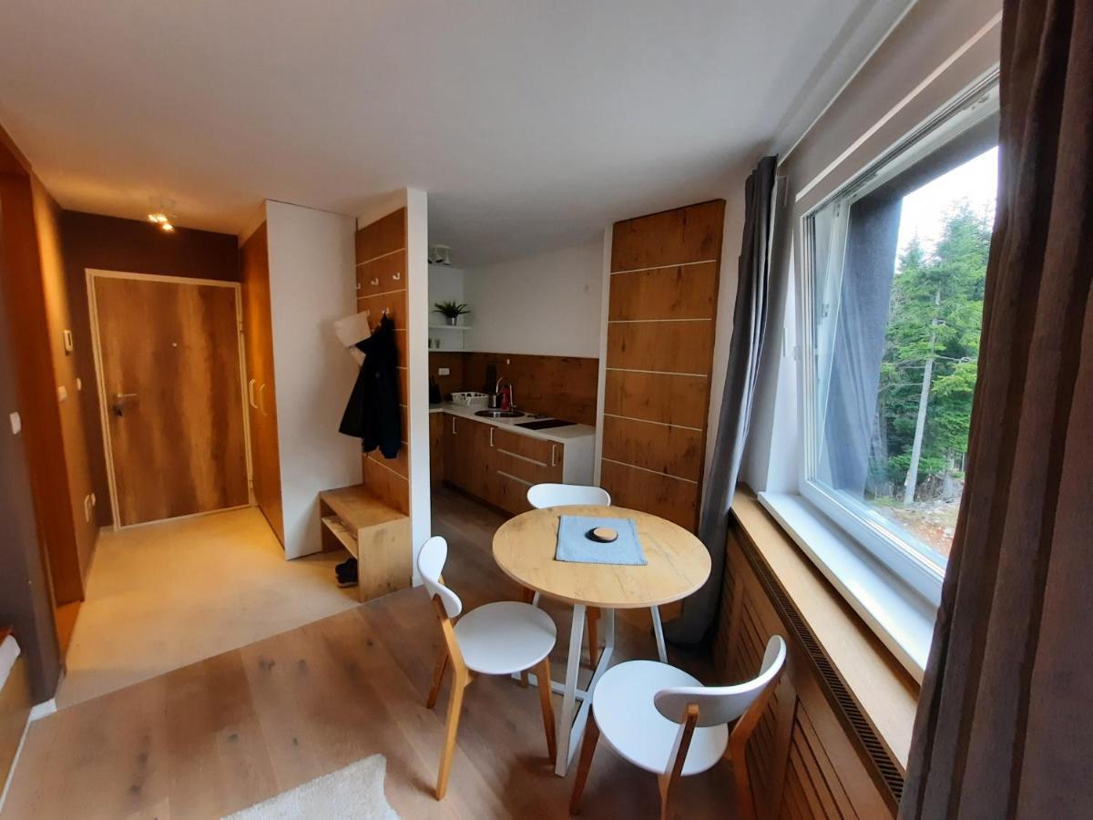 Mountain Angel Apartment Яхорина Екстер'єр фото